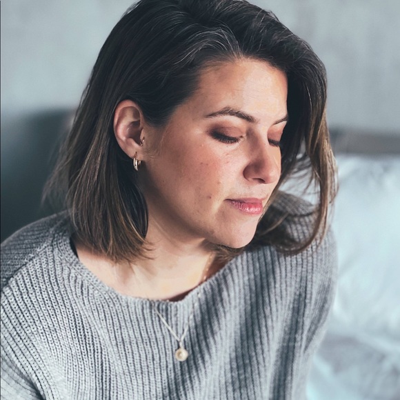 Cozy asymmetrical grey cotton sweater - Picture 3 of 5